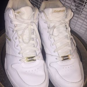 White and gold Reebok’s ❤️🔥